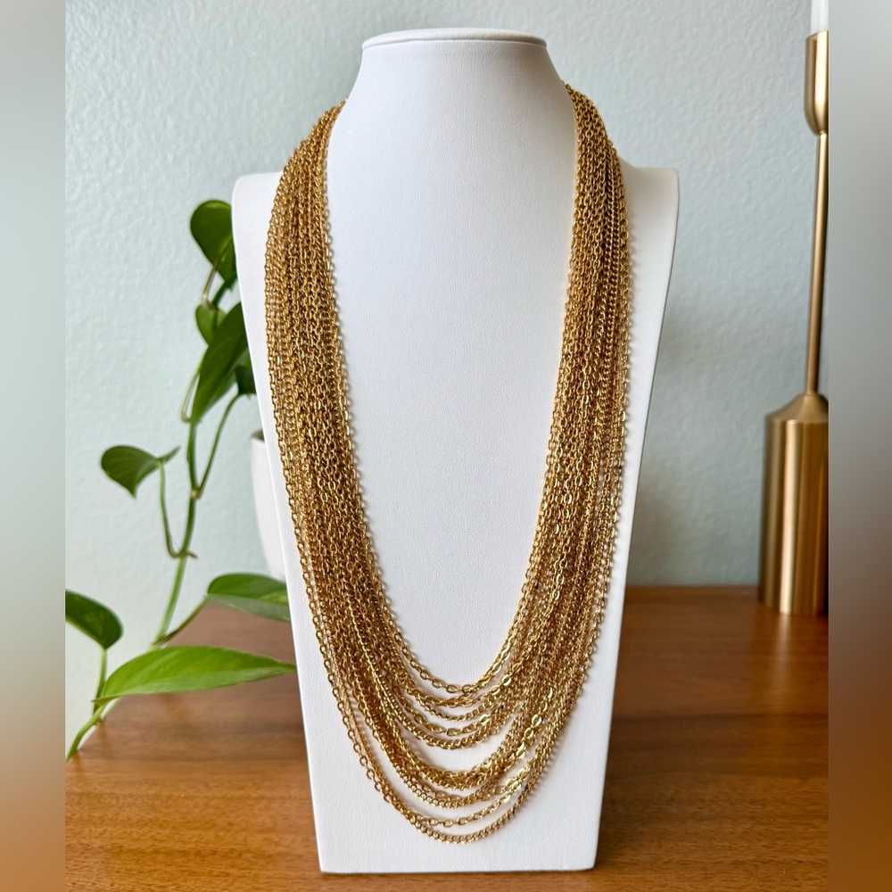 Vintage Crown Trifari Goldtone 15 Strand Multi-Layer Multi Strand Chain Necklace